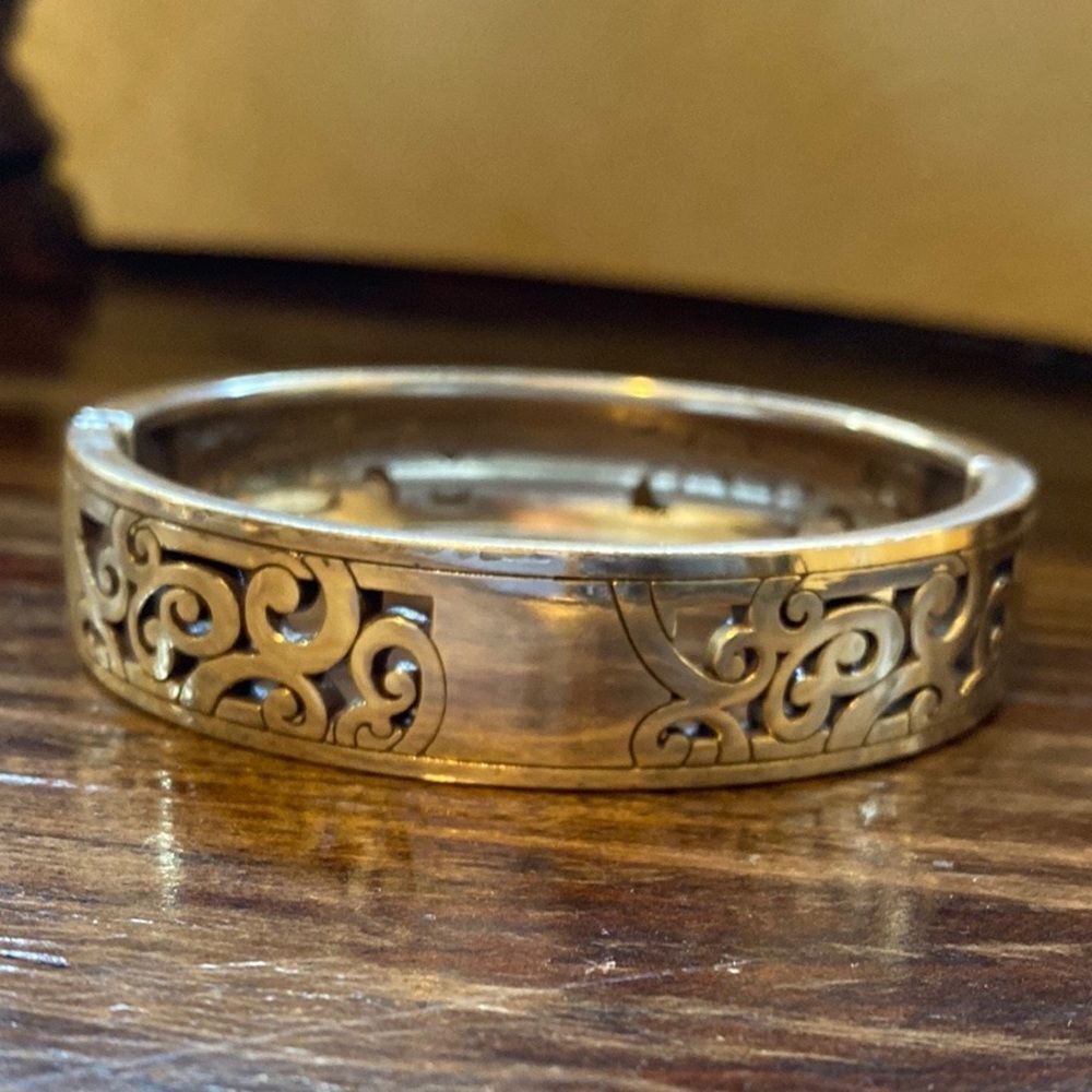 Brighton vintage silver scrolled‎ Mingle hinged bangle bracelet